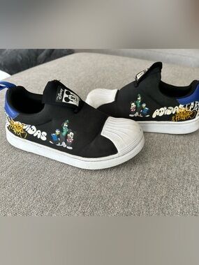Kids' adidas Originals Superstar 360 x Disney Mickey & Friends slip-on sneakers